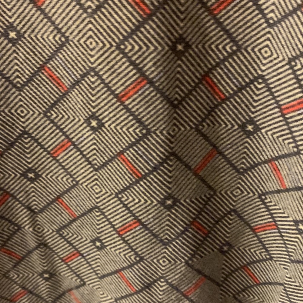 Lularoe Classic T - Picture 3 of 3